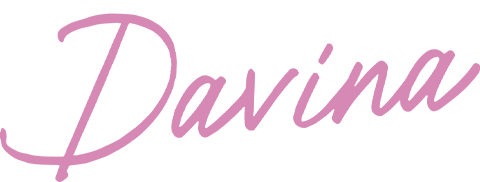 Grapic logo: Dine with Davina 2023 