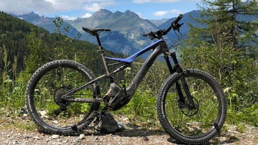 specialized levo ebike on a mountainside