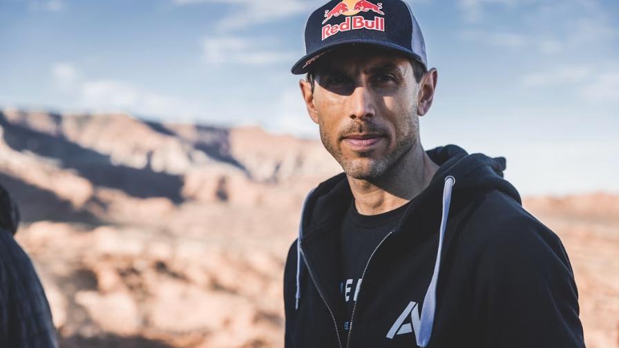 Gee Atherton in a cap