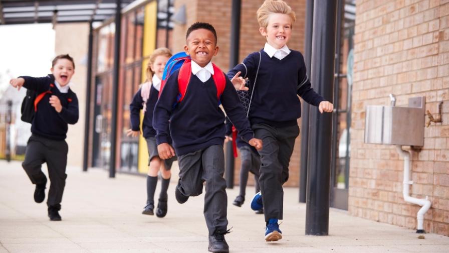Running school children